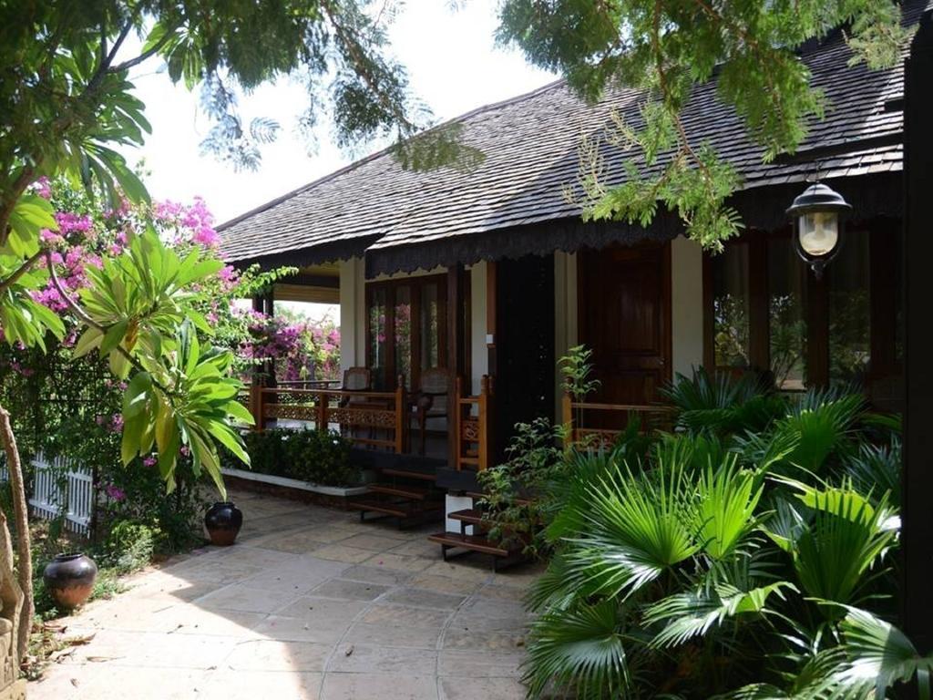 Thazin Garden Hotel - Bagan Exterior foto